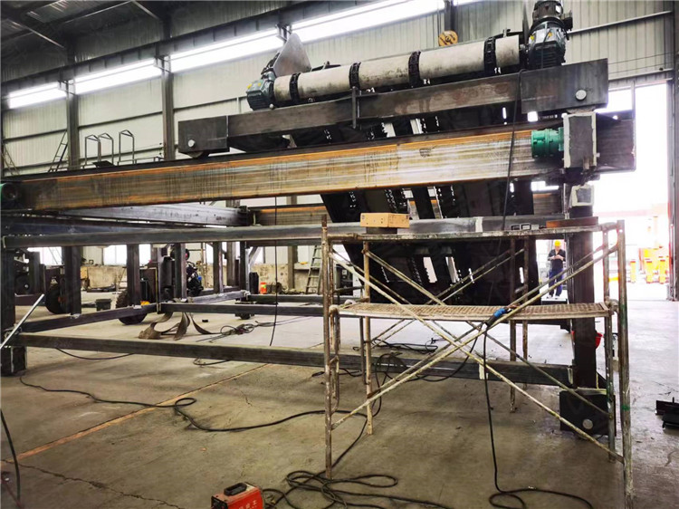 �ЙC�����ݼS��朰巭���C������l�Ͷѷ��O�䣬�S�����a�ӹ��F��